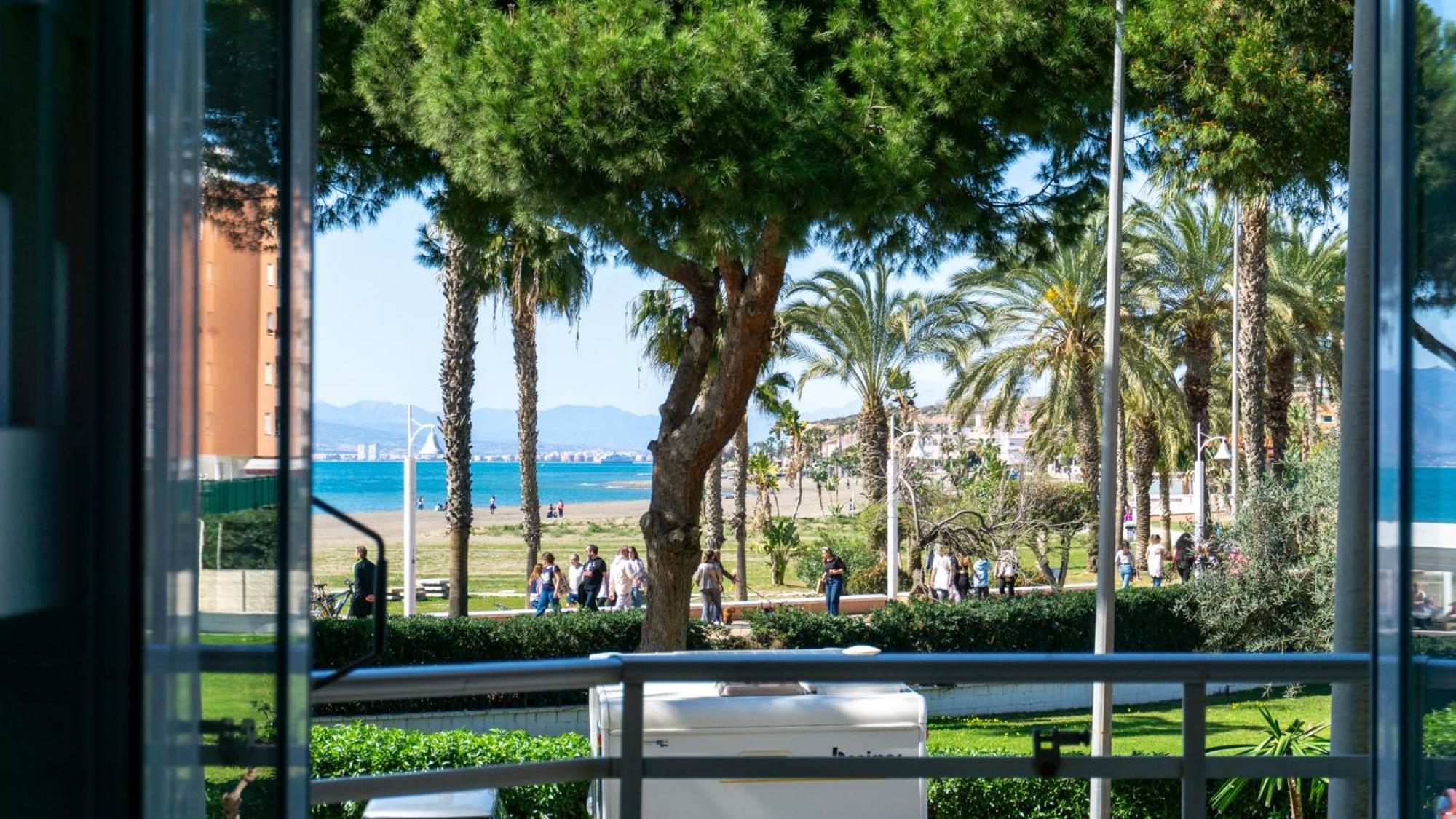 Gran Apartamento Vistas Al Mar La Cala Del Moral Exteriör bild